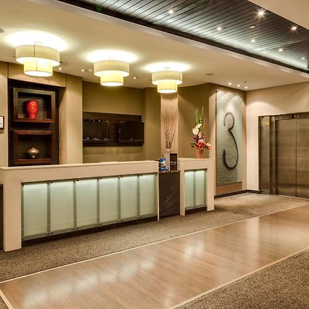 Protea Hotel By Marriott Transit O.R. Tambo Airport Kempton Park Eksteriør billede